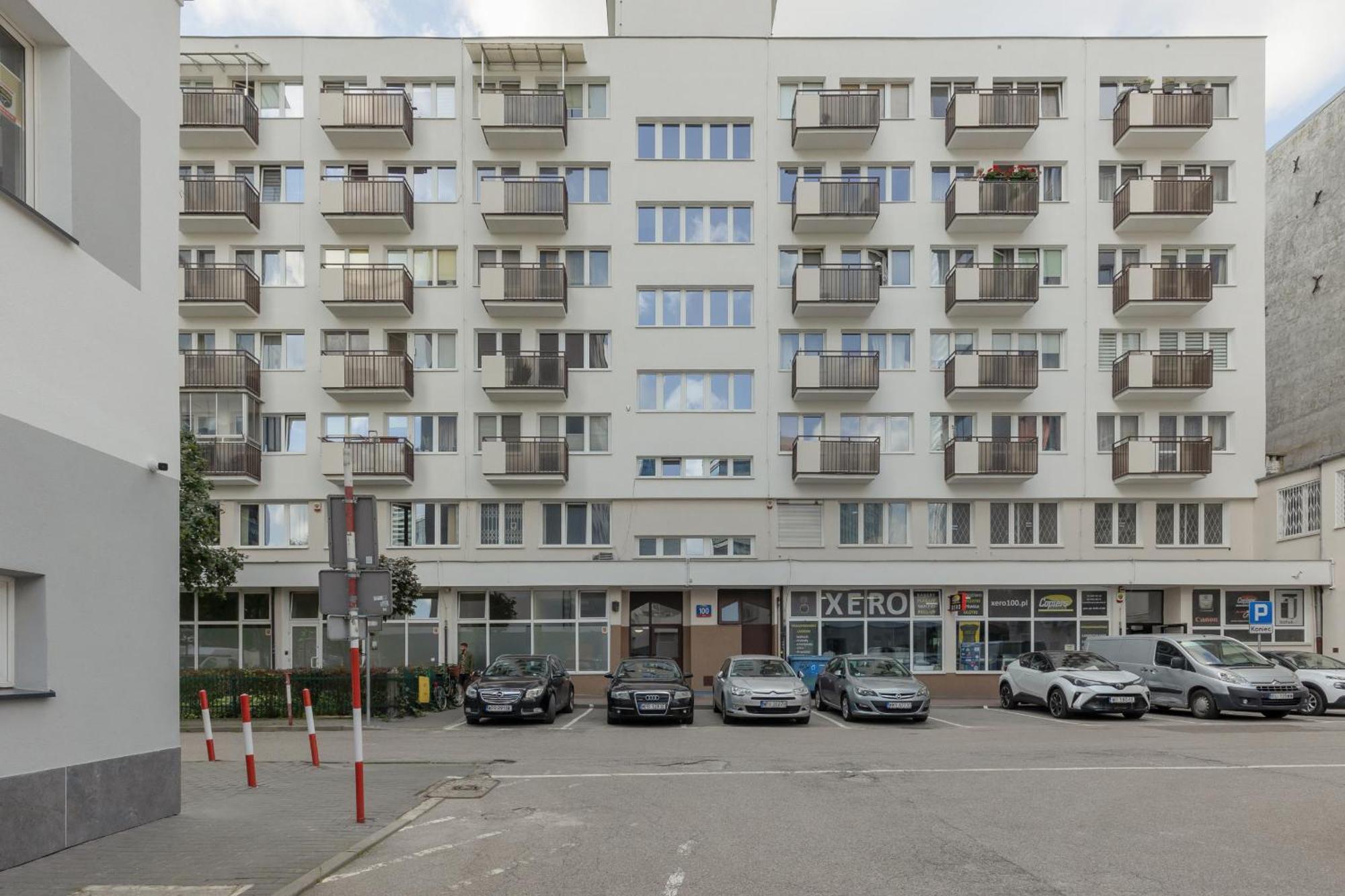 City Center Chmielna 100 Warsaw Exterior photo